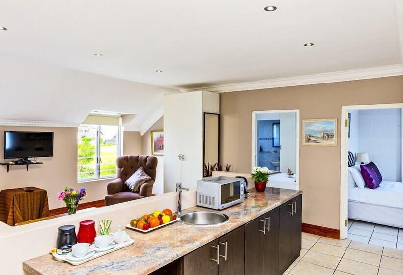 펜션 Holiday Guest House Langebaan