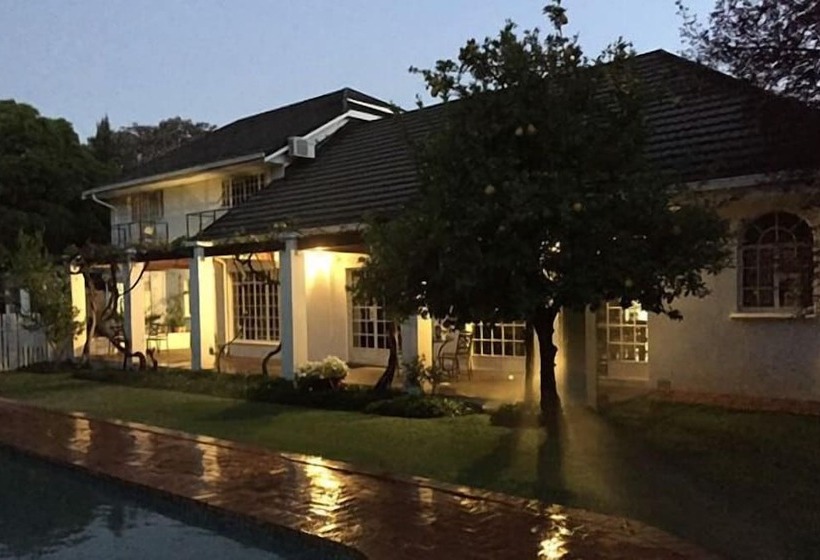 פנסיון Lemon & Lime Guesthouse