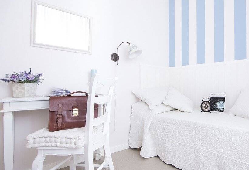 پانسیون Lungomare Rooms & Charme