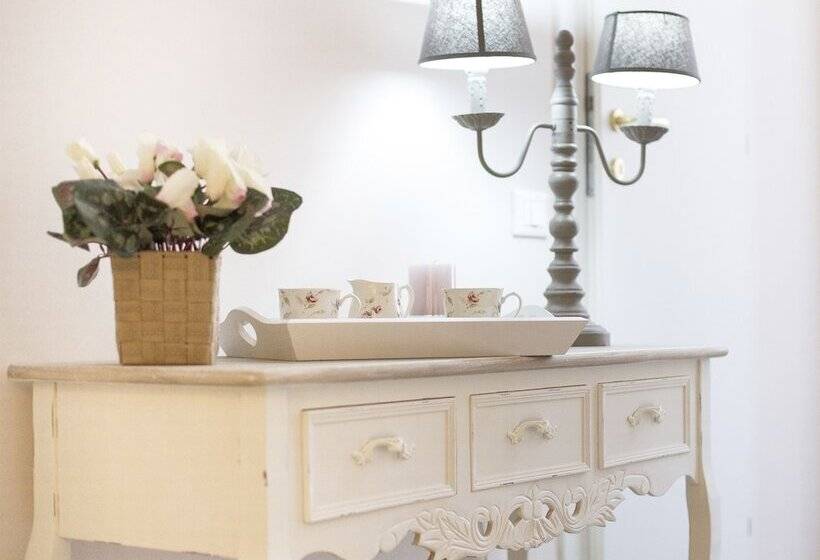 پانسیون Lungomare Rooms & Charme