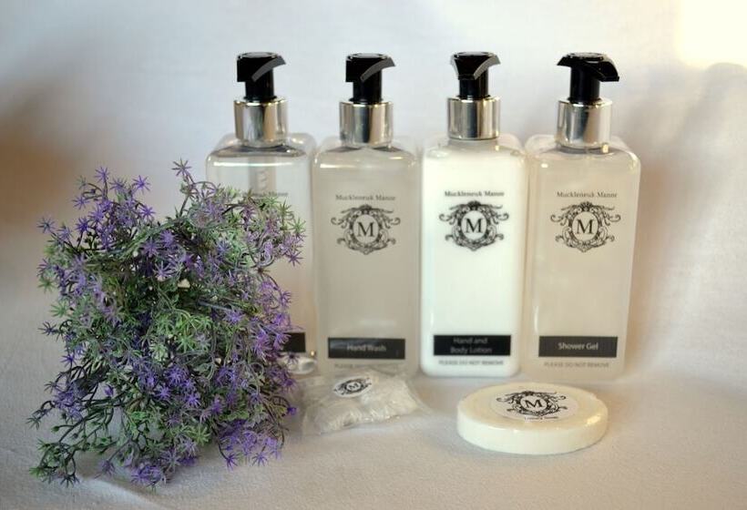 膳宿费 Muckleneuk Manor