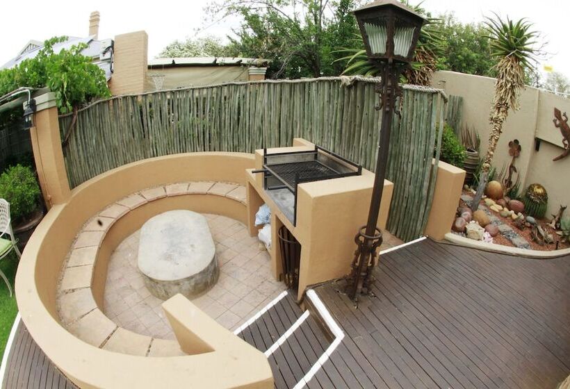 膳宿费 Oleander Guest House