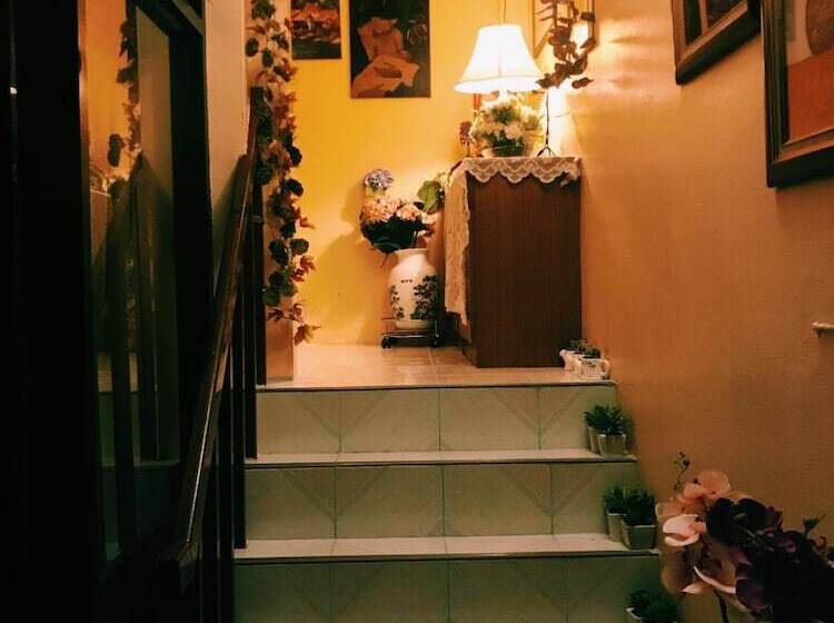 膳宿费 Surada Guesthouse