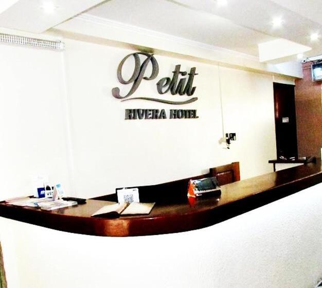 Petit Rivera Hotel