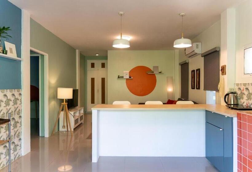 リゾートホテル Oasis Yoga Bungalows