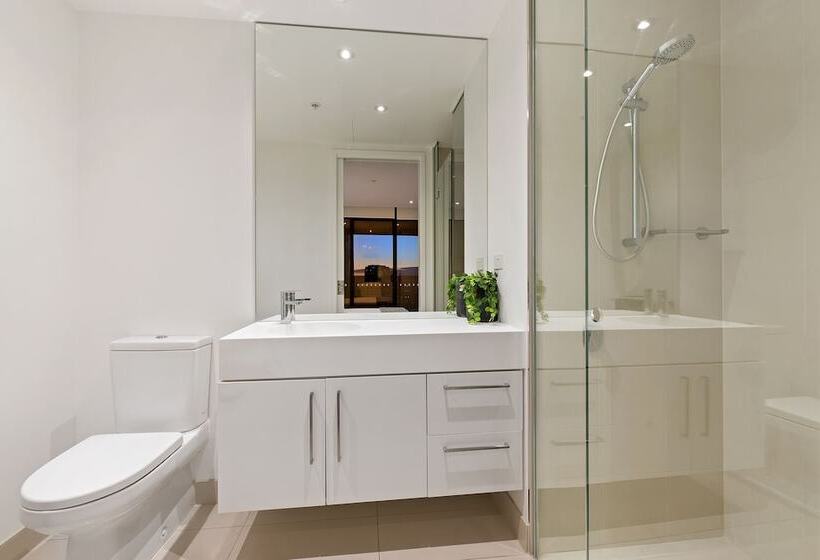 Sanctuary Apartments   Prima Pearl