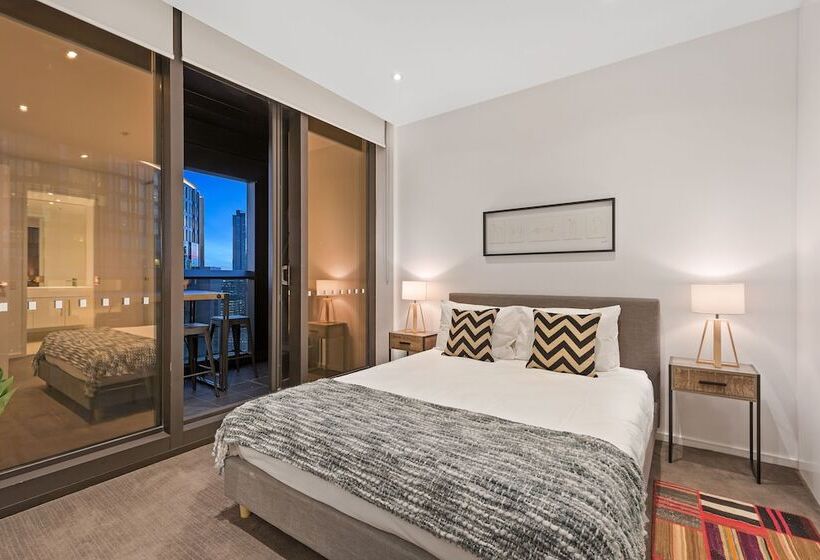 Sanctuary Apartments   Prima Pearl