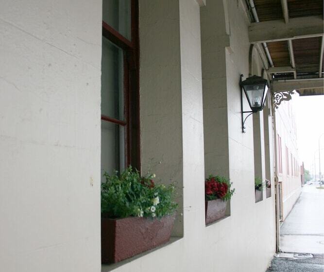 Southern Railway Hotel Goulburn