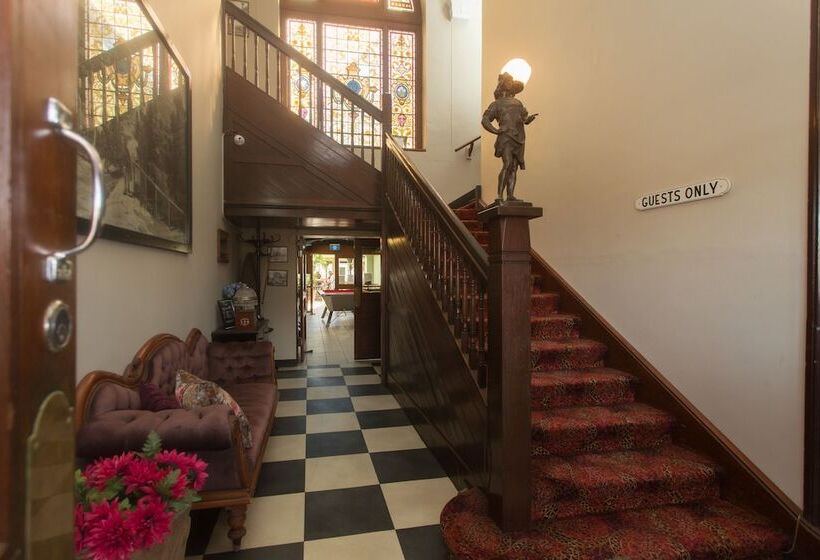 Southern Railway Hotel Goulburn