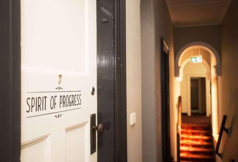 Southern Railway Hotel Goulburn