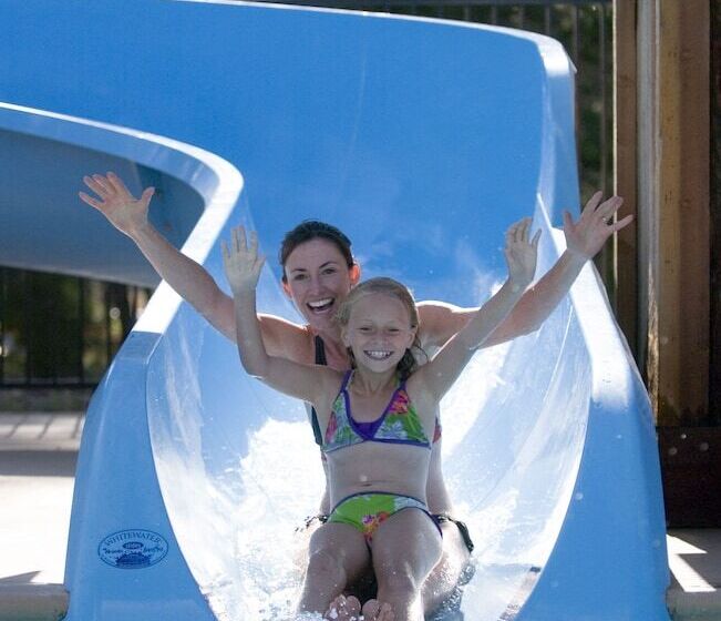 Tahoe Mountain Resorts Lodging Old Greenwood