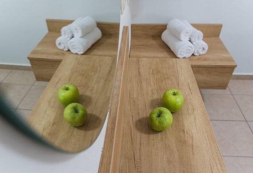 Vagelis Comfort Apartments