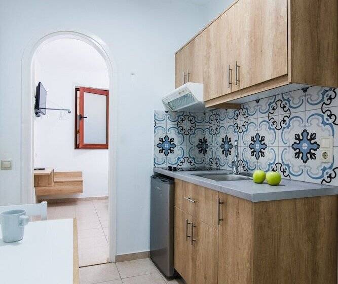 Vagelis Comfort Apartments