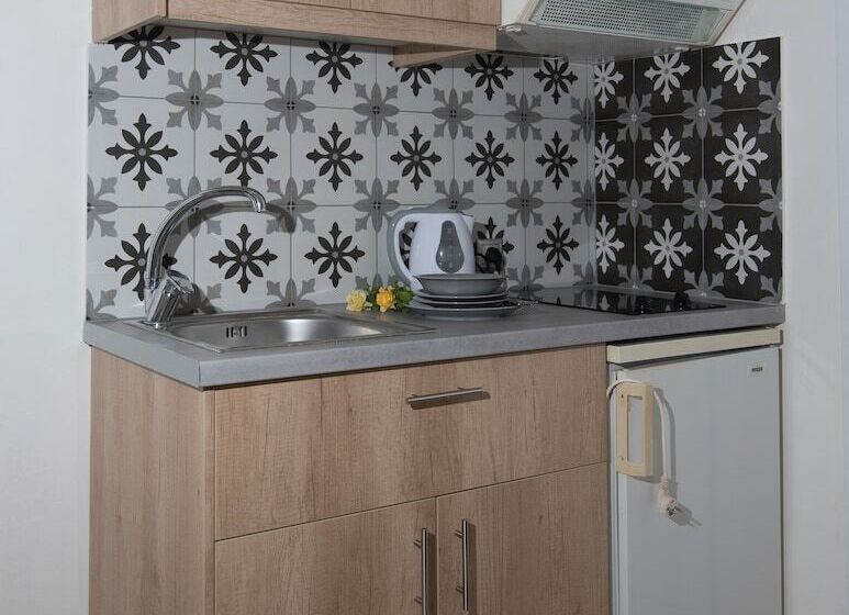 Vagelis Comfort Apartments