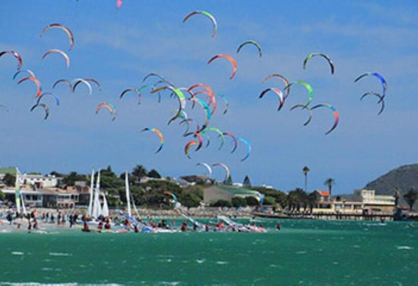 住宿加早餐 Alabaster Box Guesthouse