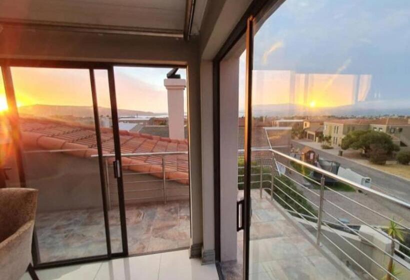 住宿加早餐 Alabaster Box Guesthouse