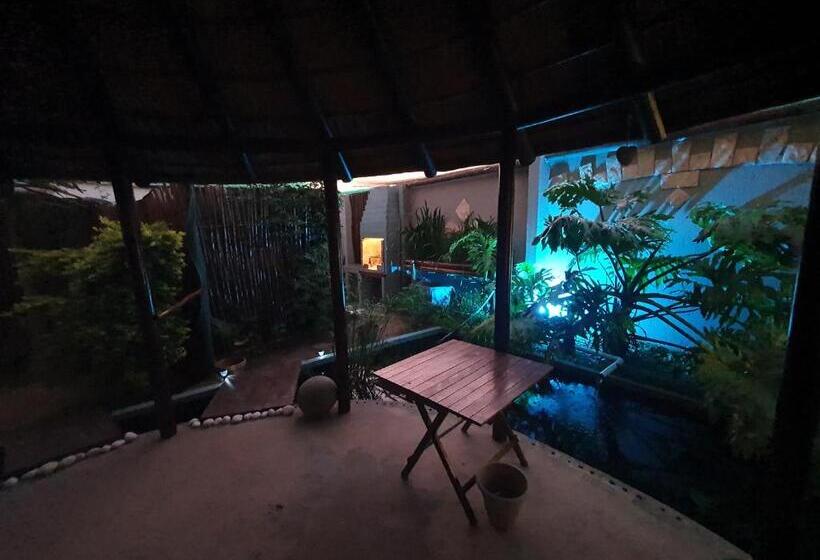 住宿加早餐 Alabaster Box Guesthouse