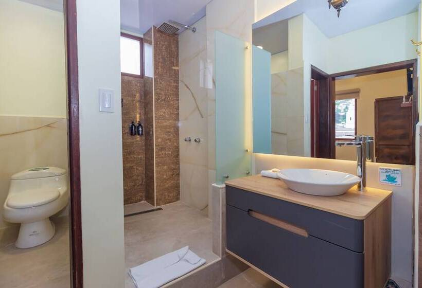 הוסטל Friends Hotel & Rooftop   Historic Center & Museums