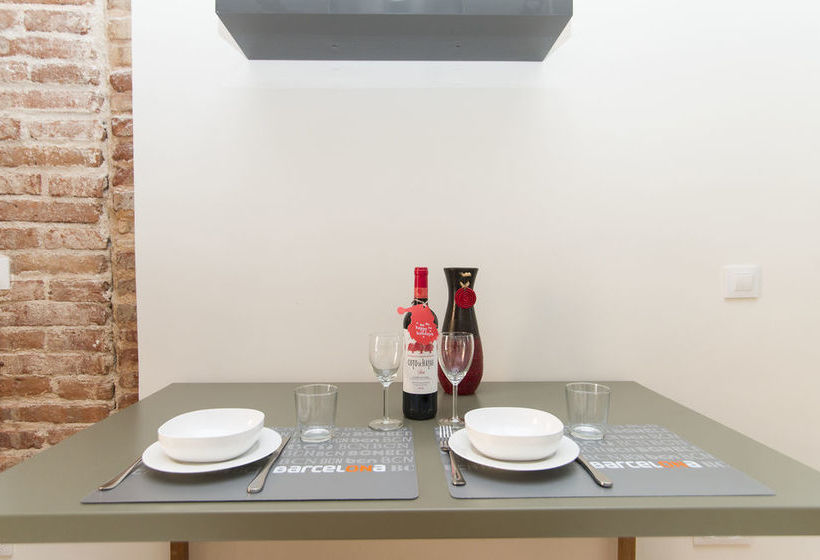 Apartments Sfamilia Barcelona