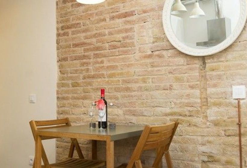 Apartments Sfamilia Barcelona