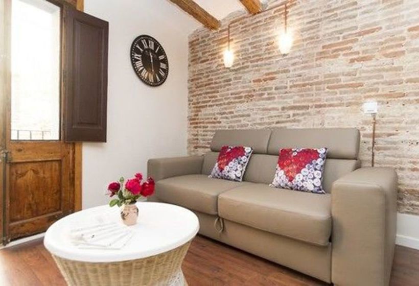 Apartments Sfamilia Barcelona