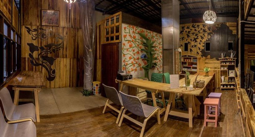 Baan Peang Por Hostel Koh Lipe