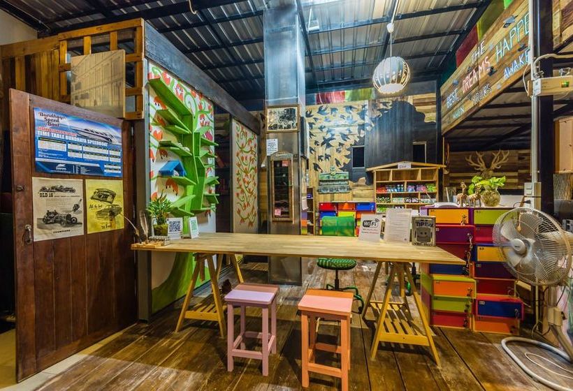 Baan Peang Por Hostel Koh Lipe