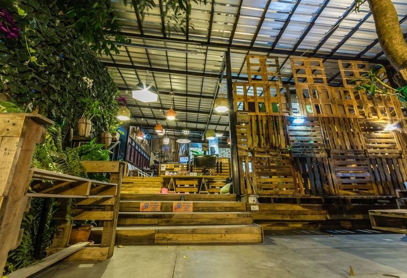 Baan Peang Por Hostel Koh Lipe