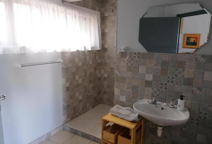 تختخواب و صبحانه Aanhuizen