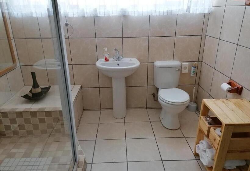 تختخواب و صبحانه Aanhuizen