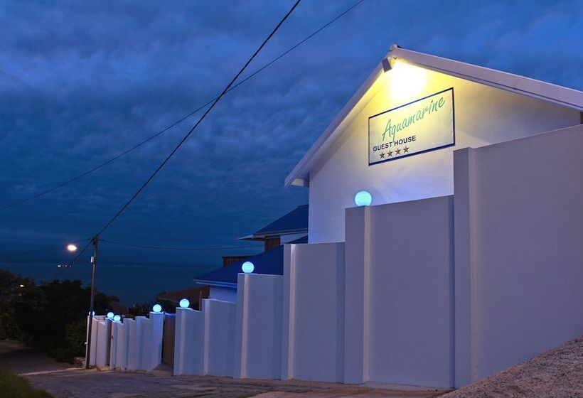 ベッドアンドブレックファースト Aquamarine Guest House