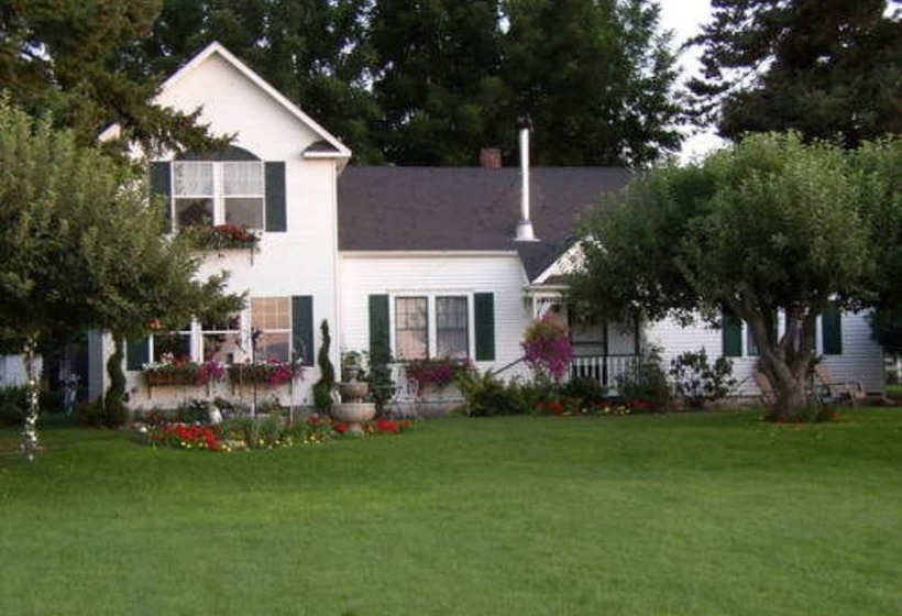 مبيت وإفطار Cozy Rose Inn