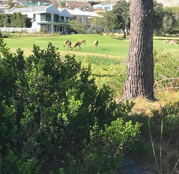 민박 Francolin Manor