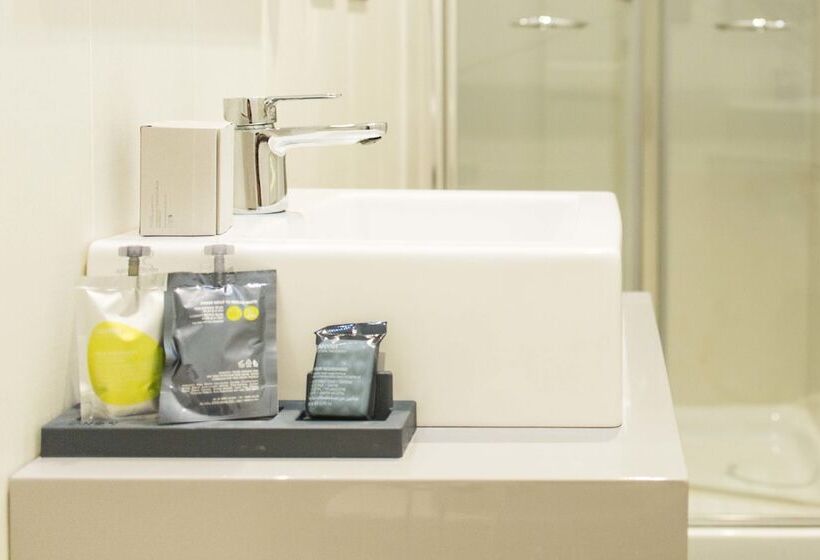 Bed and Breakfast Nostos Rooms & Apartments