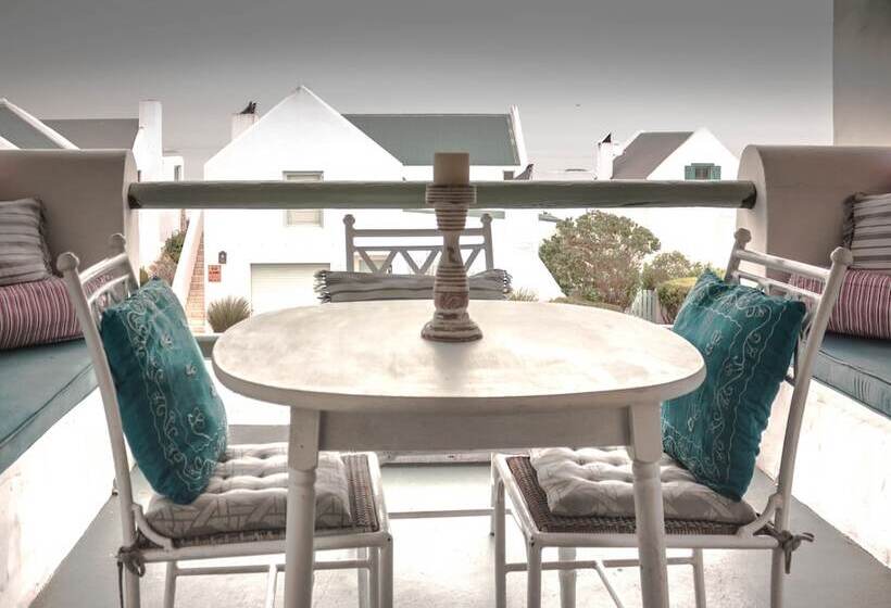 مبيت وإفطار Paternoster Manor