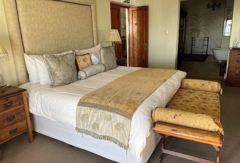 مبيت وإفطار Paternoster Manor