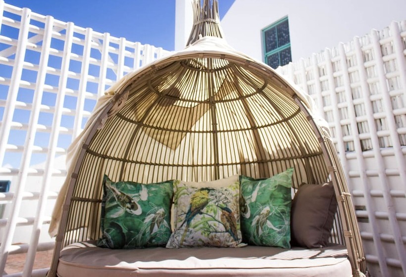 مبيت وإفطار Paternoster Manor