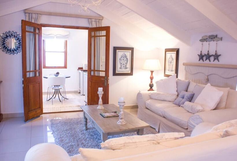 مبيت وإفطار Paternoster Manor