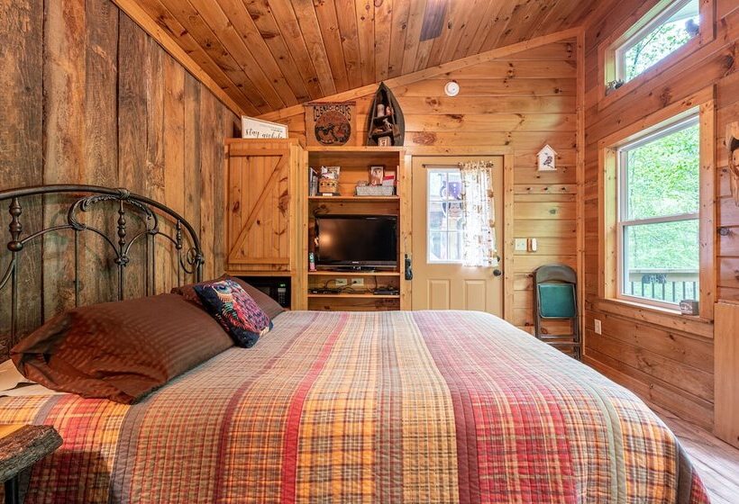 민박 The Owl's Perch