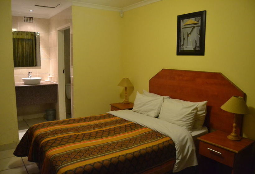 Bed and Breakfast Airport Transit Guest Lodge