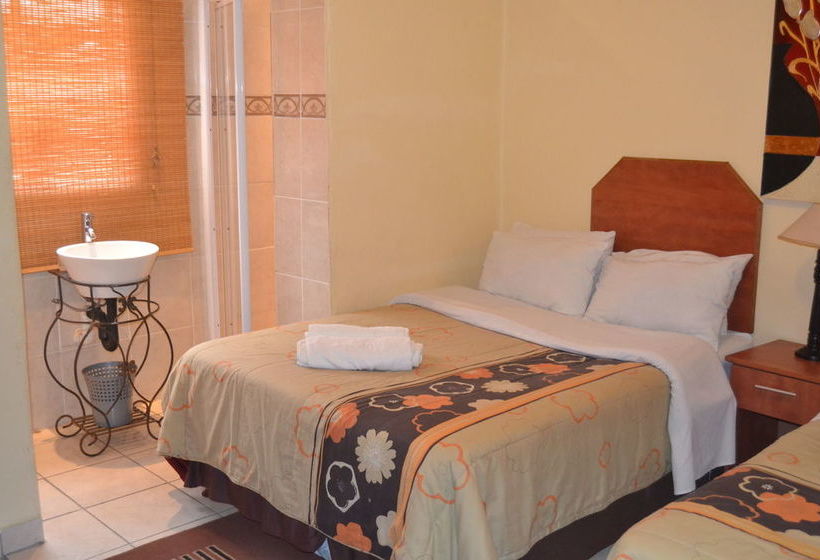 Bed and Breakfast Airport Transit Guest Lodge