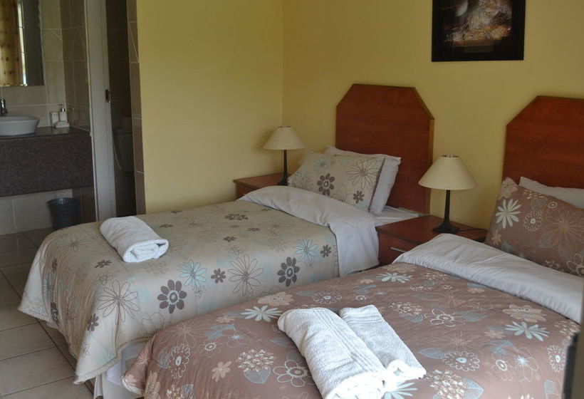 Bed and Breakfast Airport Transit Guest Lodge