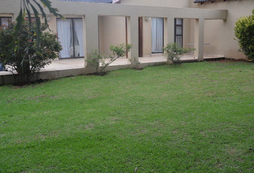 Bed and Breakfast Airport Transit Guest Lodge