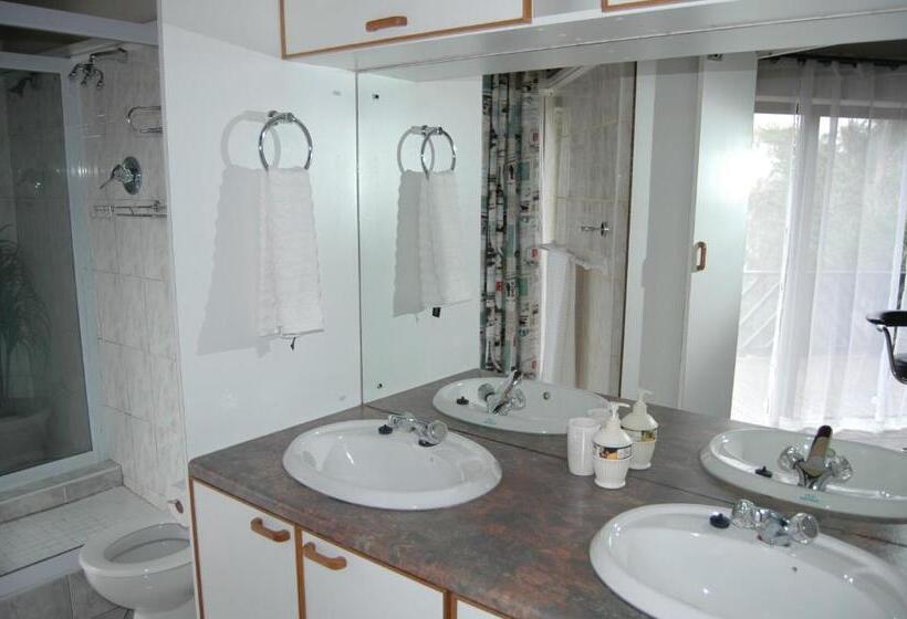 Bon A Vie Self Catering And B&b Gonubie Full Solar Power, No Load Shedding!