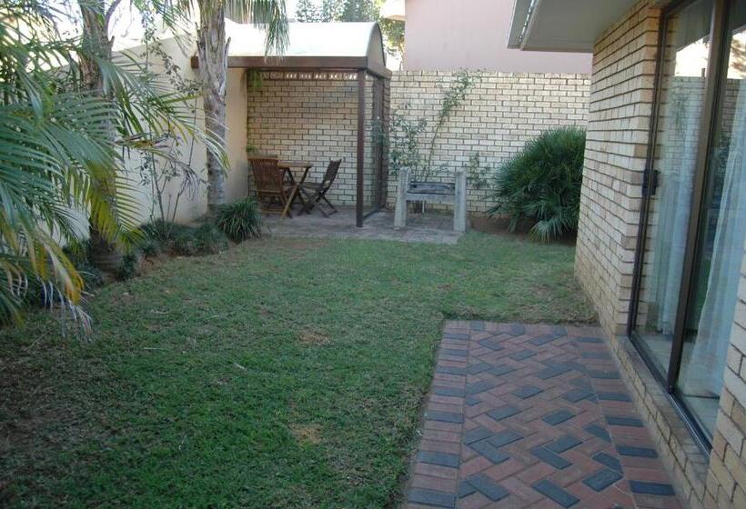 Bon A Vie Self Catering And B&b Gonubie Full Solar Power, No Load Shedding!