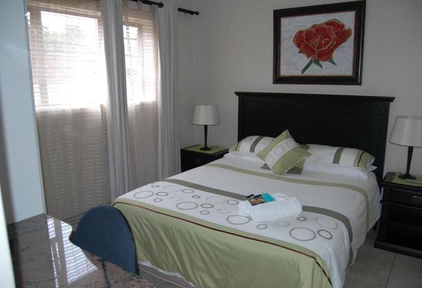 Bon A Vie Self Catering And B&b Gonubie Full Solar Power, No Load Shedding!