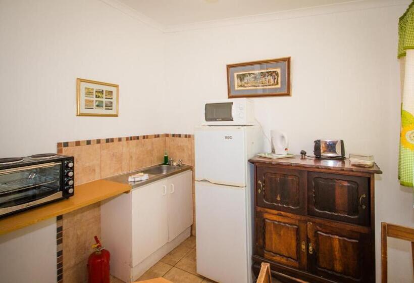 Homestead Bed And Breakfast