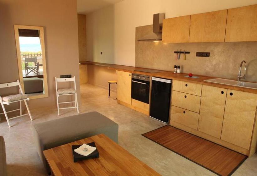 Horizonte Seafront Suites