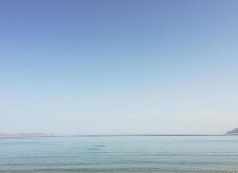 Horizonte Seafront Suites