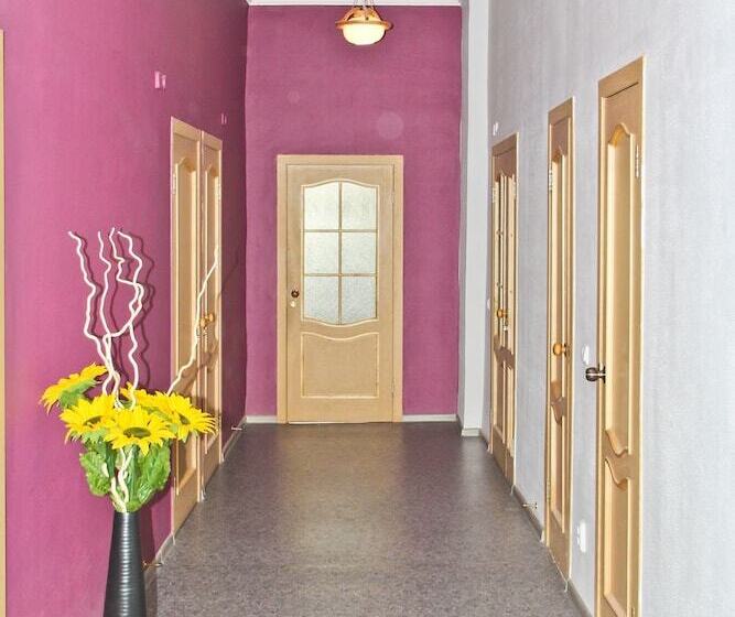 호텔 Allis Hall Hostel